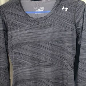 Under Armour Gray Fitted Long Sleeve Tee